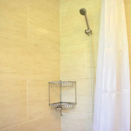2 Bedroom With Parking In Ballsbridge Апартаменты Дублин